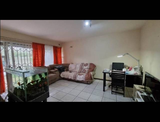 2 BEDROOM DUPLEX FOR SALE IN ARBORETUM